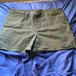 Green shorts, size 20